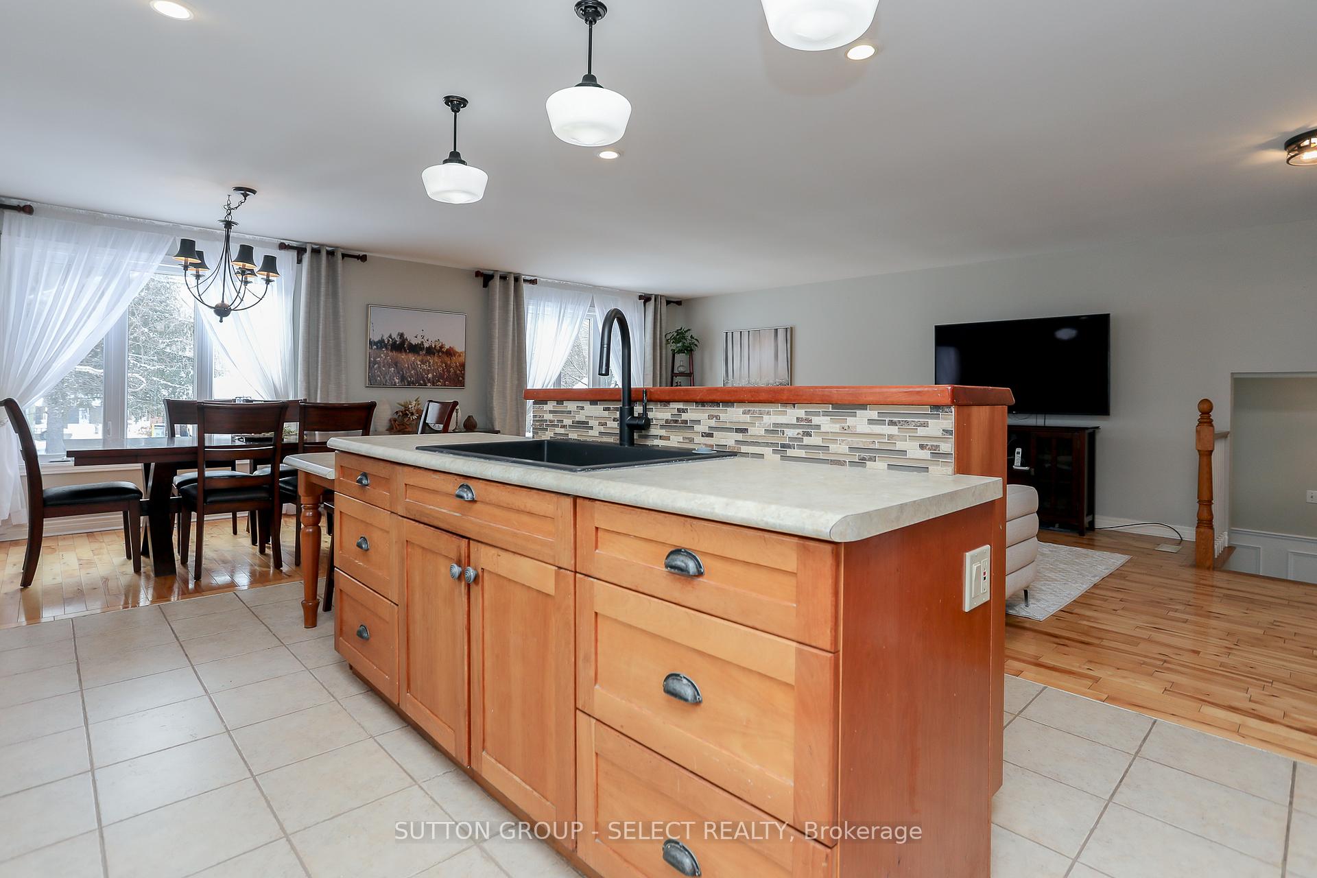 Photo 19 of 3550 Springer Road N, Middlesex Centre, Delaware Town — HOMEH