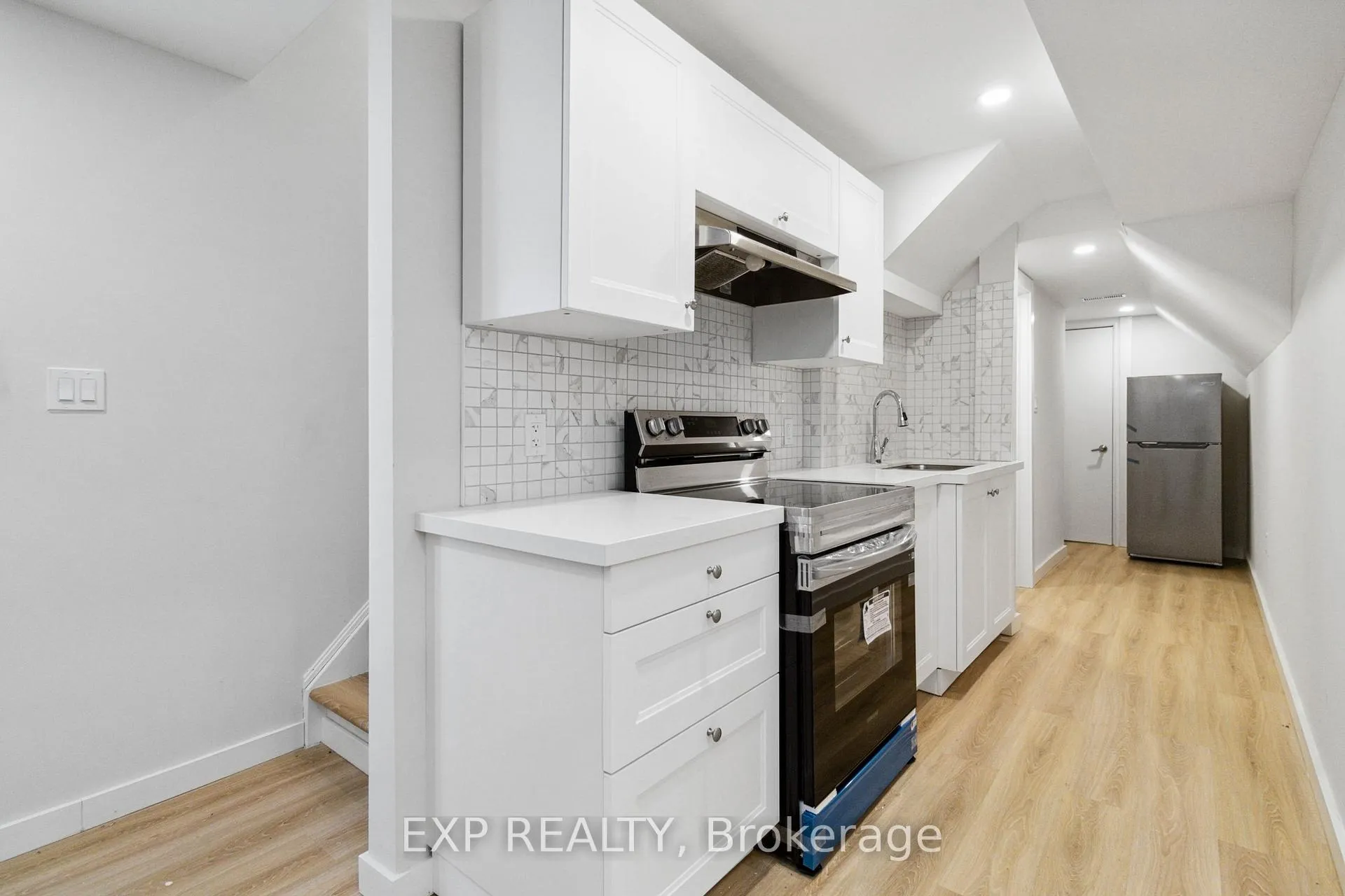 Photo 11 of Unit Basmt, 397 Scott Boulevard, Milton, Scott — HOMEH