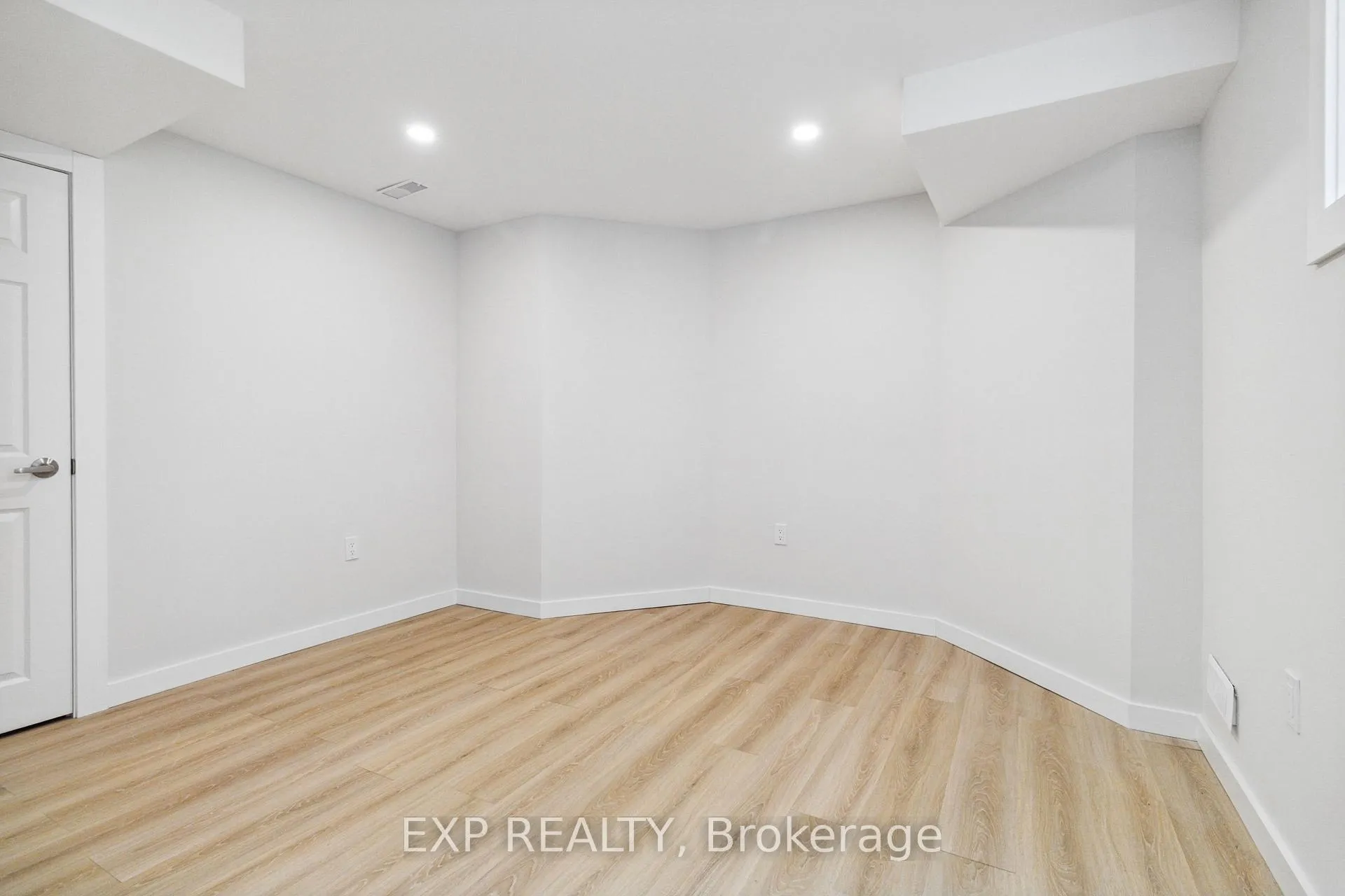 Photo 17 of Unit Basmt, 397 Scott Boulevard, Milton, Scott — HOMEH