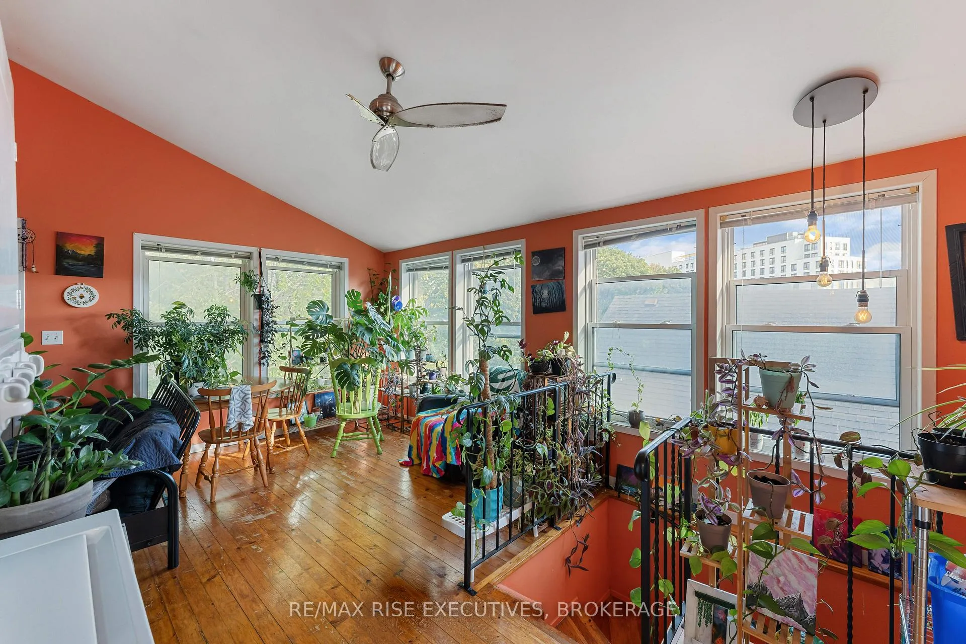 Photo 22 of 539 Albert Street, Kingston, East of Sir John A. Blvd — HOMEH