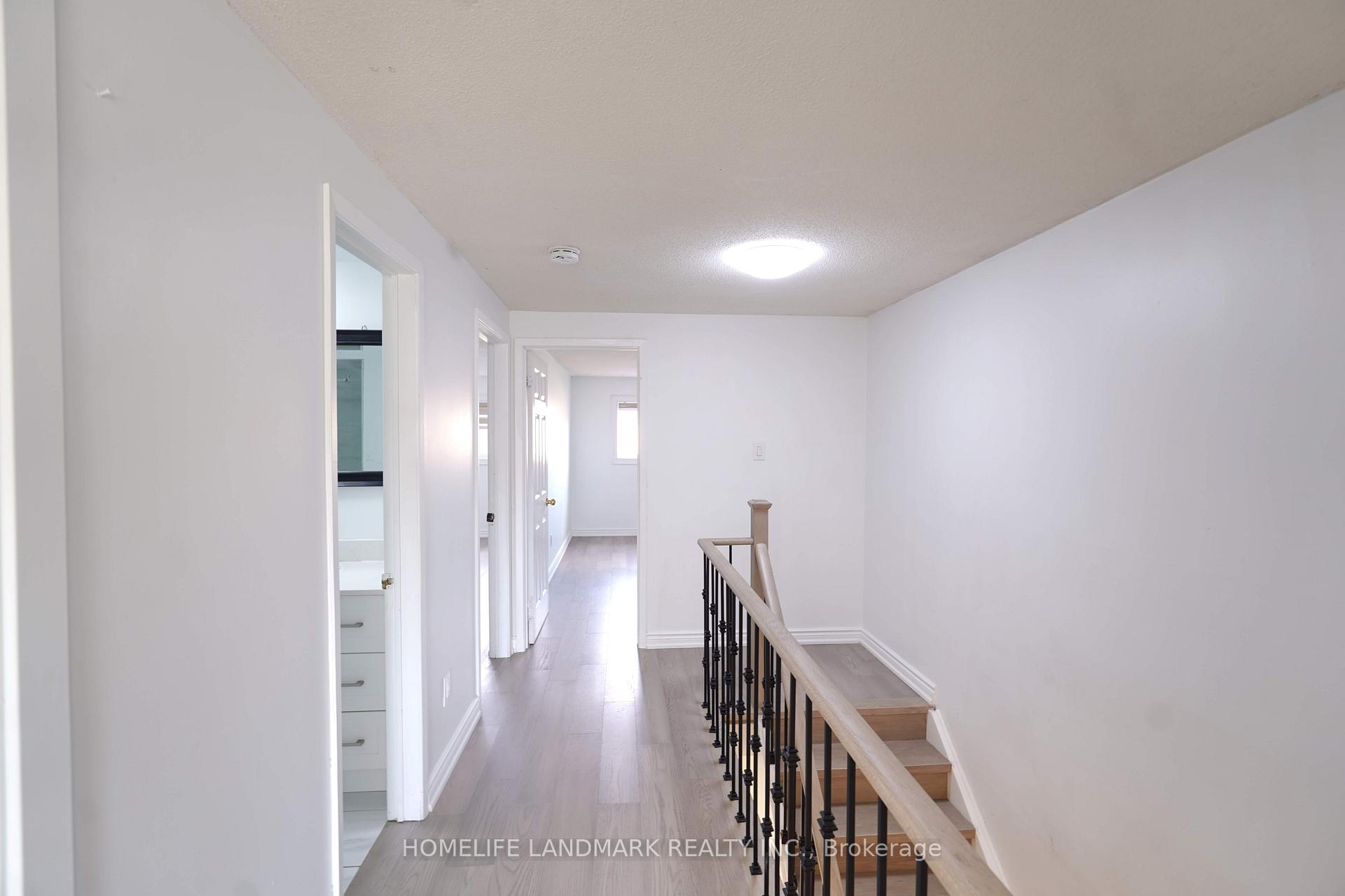 Photo 12 of 112 Goodwood Drive, Markham, Middlefield — HOMEH