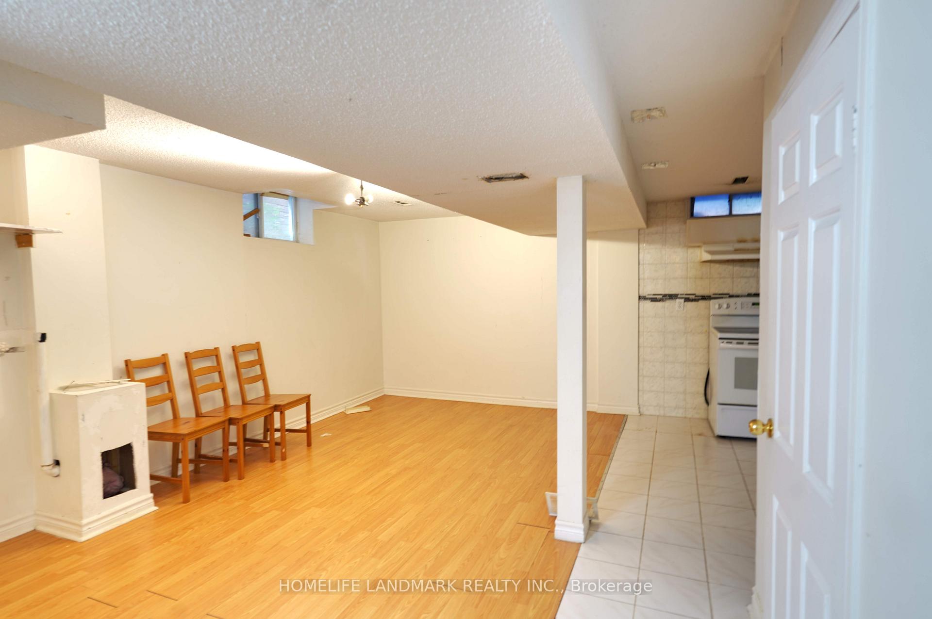 Photo 18 of 112 Goodwood Drive, Markham, Middlefield — HOMEH