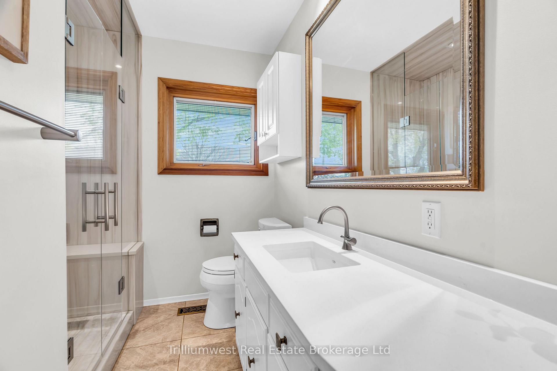 Photo 19 of 147 Village Road, Kitchener — HOMEH