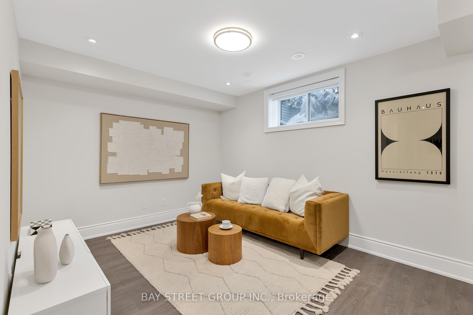 Photo 47 of 1 James Connoly Way, Markham, Unionville — HOMEH