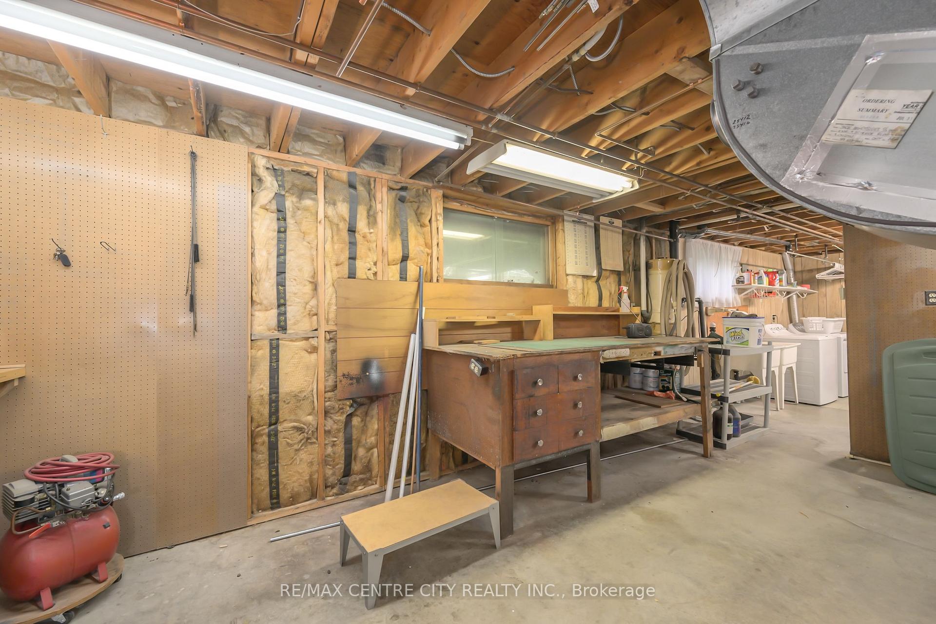 Photo 23 of 119 Thames Avenue, Middlesex Centre, Komoka — HOMEH
