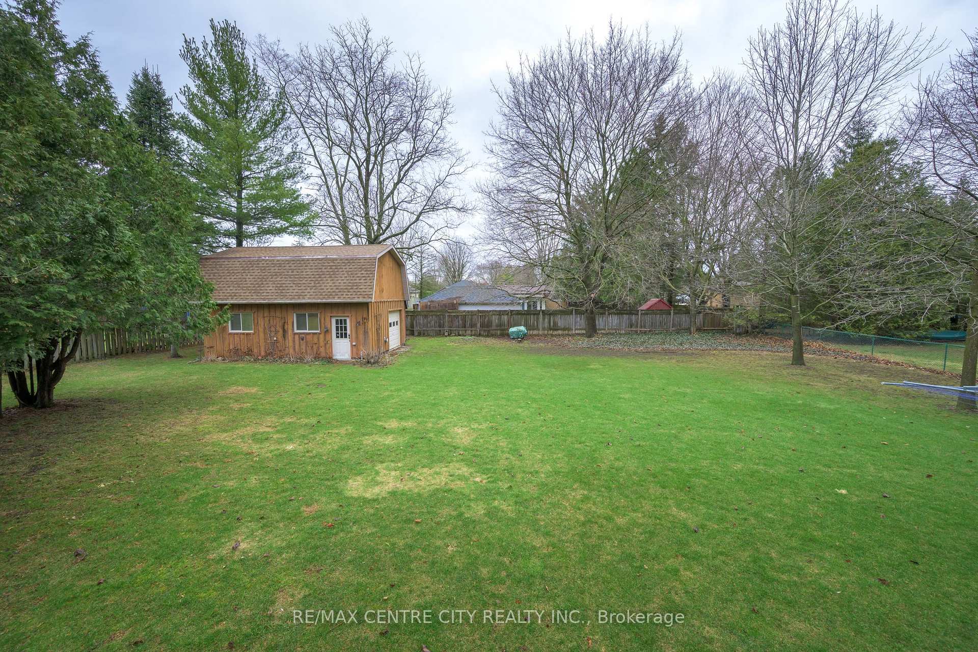 Photo 42 of 119 Thames Avenue, Middlesex Centre, Komoka — HOMEH