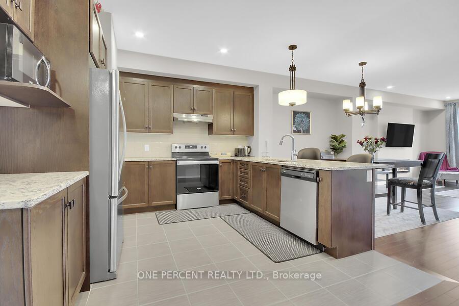 Photo 6 of 405 Cope Drive W, Ottawa, Kanata - Emerald Meadows/Trailwest — HOMEH