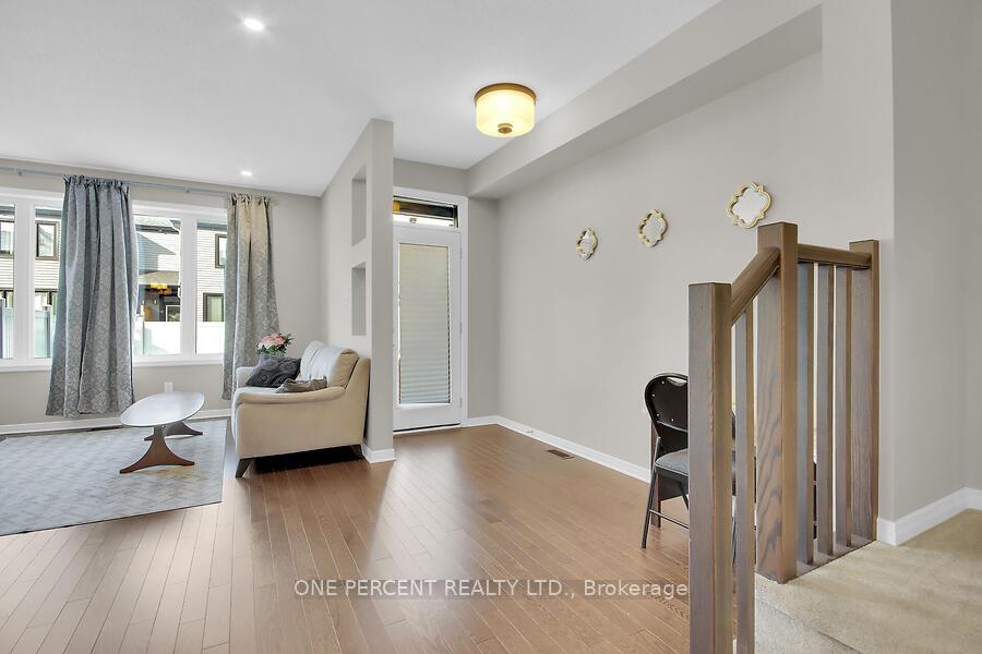 Photo 14 of 405 Cope Drive W, Ottawa, Kanata - Emerald Meadows/Trailwest — HOMEH