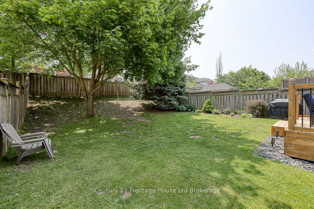 Photo 41 of 236 Doon South Drive, Kitchener — HOMEH