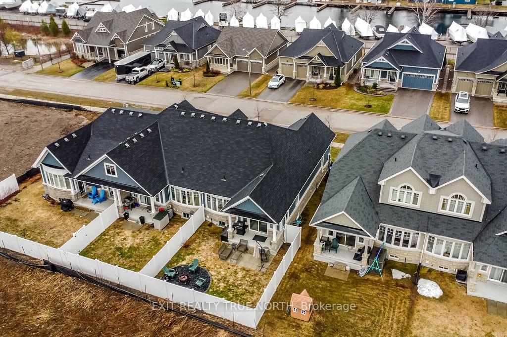 Photo 3 of 592 Bayport Boulevard, Midland — HOMEH