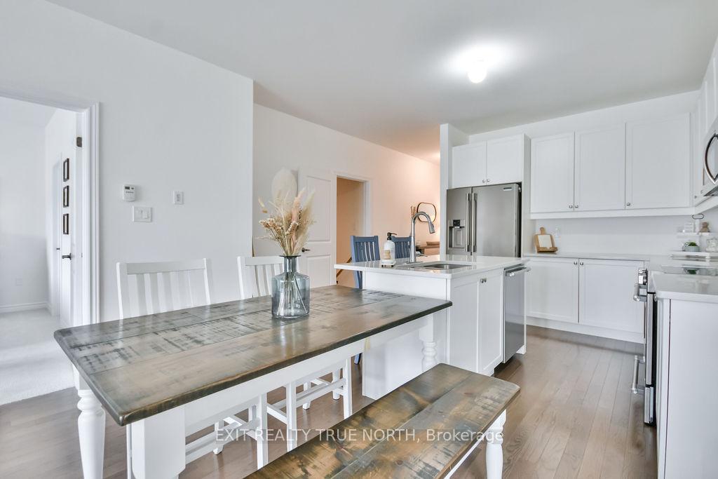 Photo 13 of 592 Bayport Boulevard, Midland — HOMEH