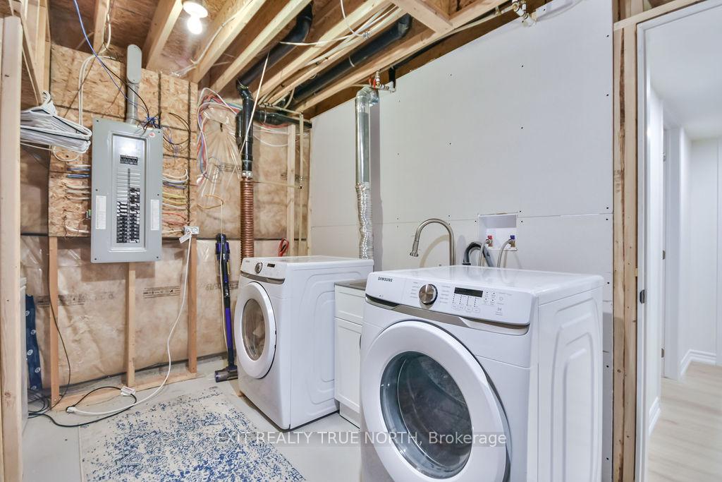 Photo 25 of 592 Bayport Boulevard, Midland — HOMEH