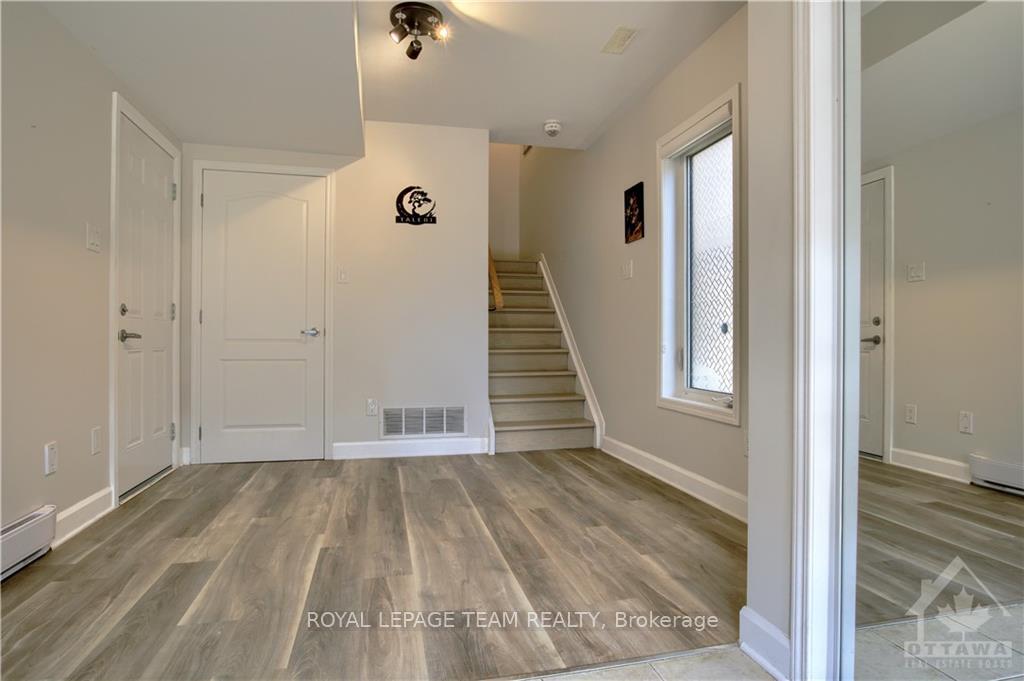 Photo 3 of 855 Element, Ottawa, Kanata - Emerald Meadows/Trailwest — HOMEH