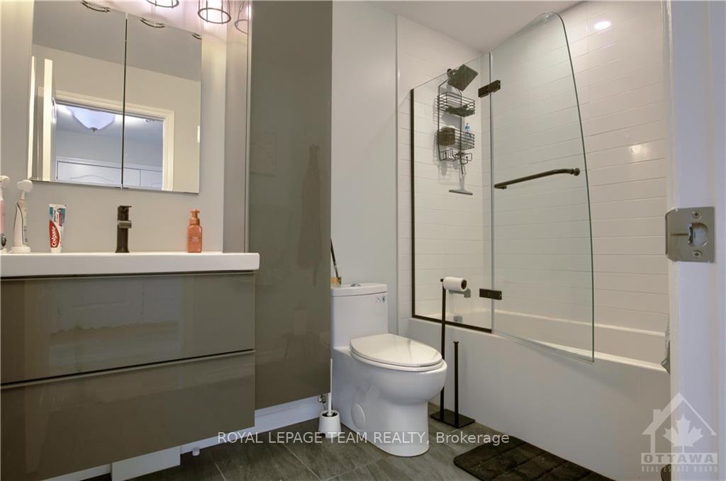Photo 13 of 855 Element, Ottawa, Kanata - Emerald Meadows/Trailwest — HOMEH