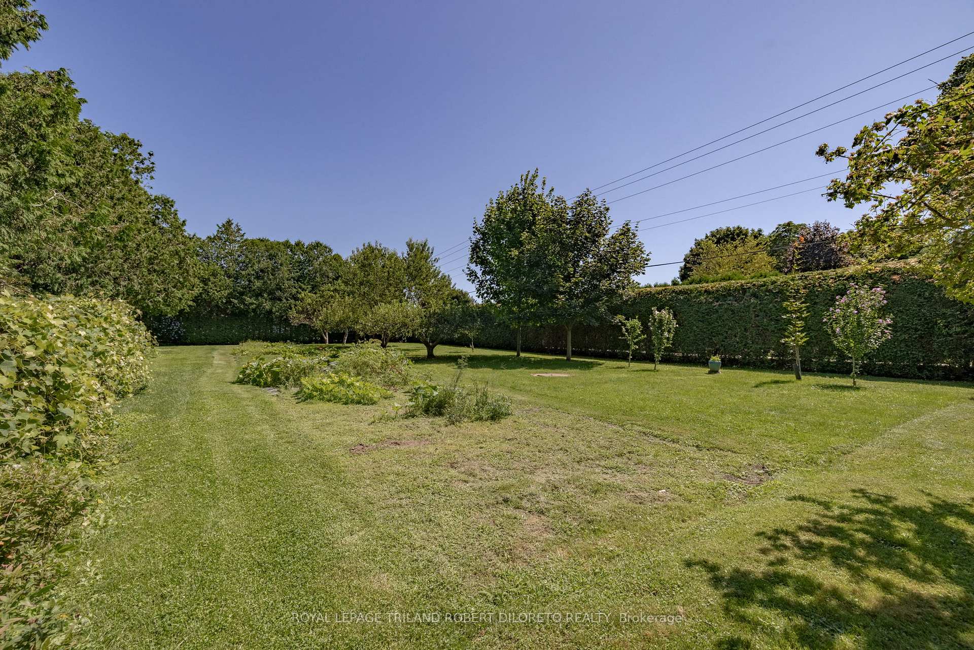 Photo 8 of 22756 Komoka Road, Middlesex Centre, Komoka — HOMEH
