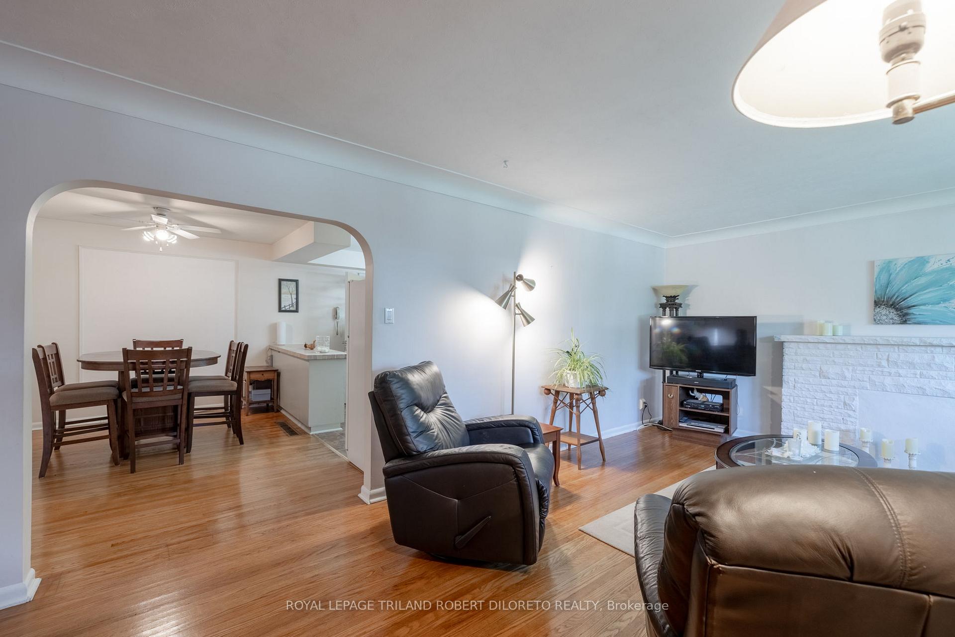 Photo 13 of 22756 Komoka Road, Middlesex Centre, Komoka — HOMEH