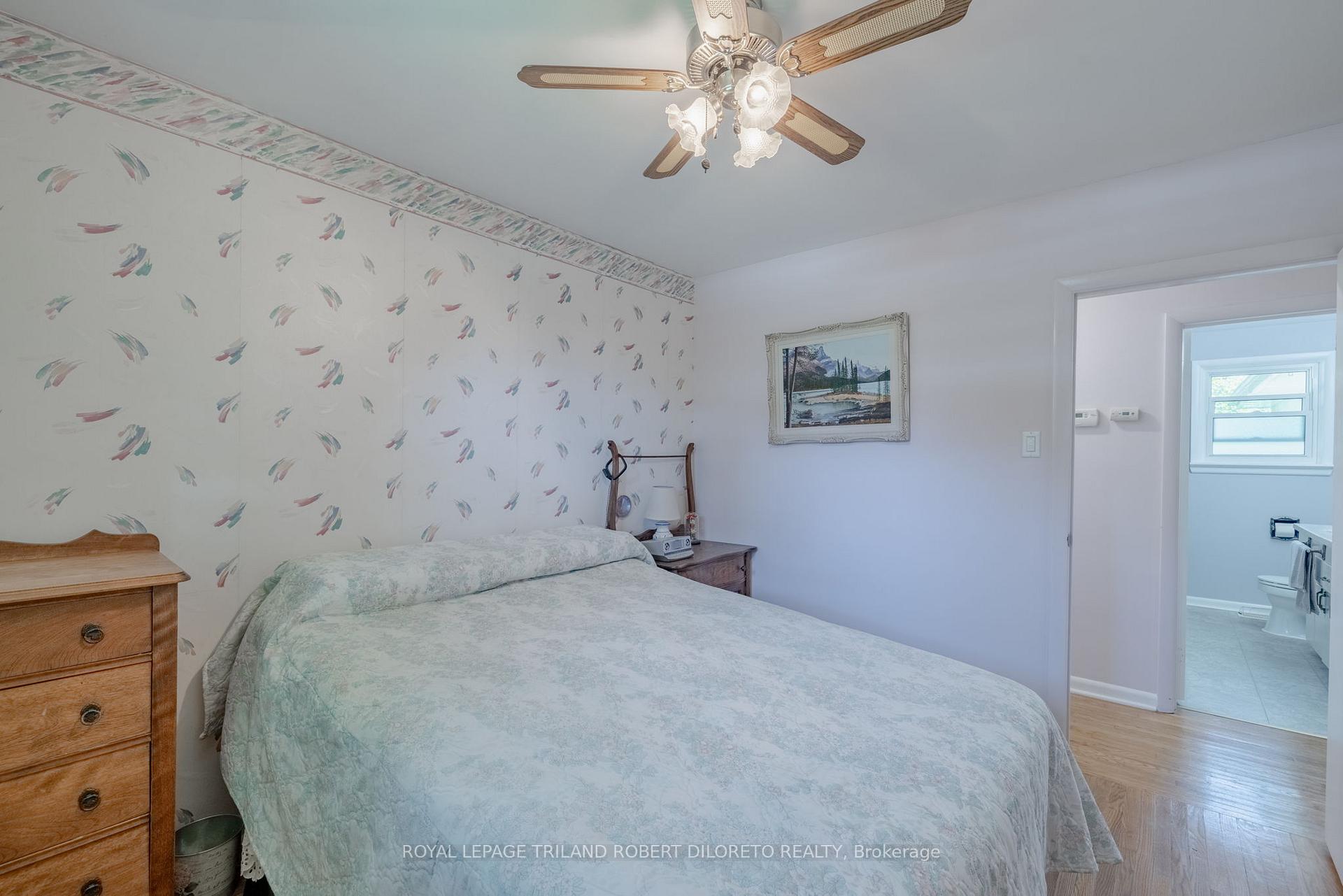 Photo 18 of 22756 Komoka Road, Middlesex Centre, Komoka — HOMEH