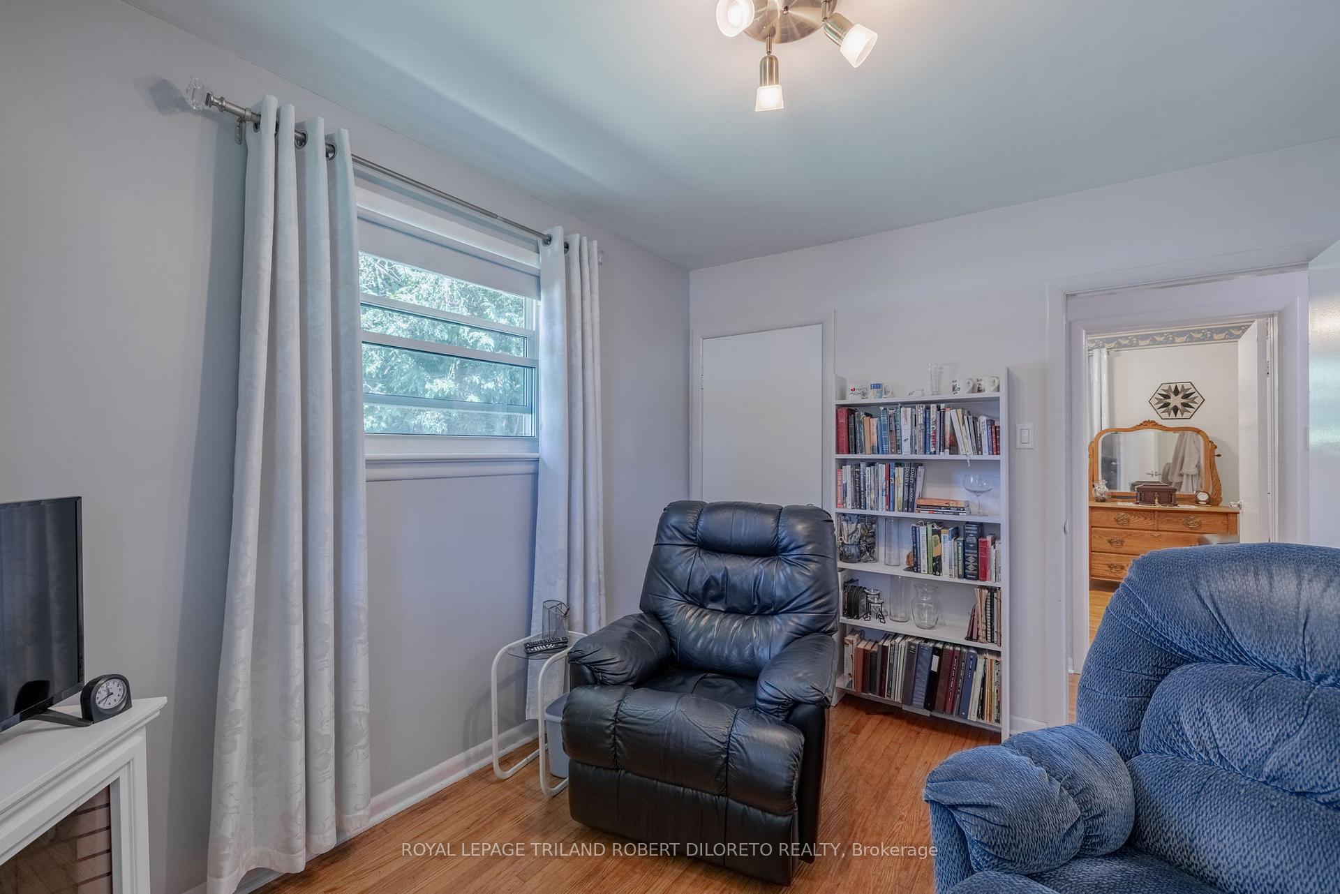 Photo 20 of 22756 Komoka Road, Middlesex Centre, Komoka — HOMEH
