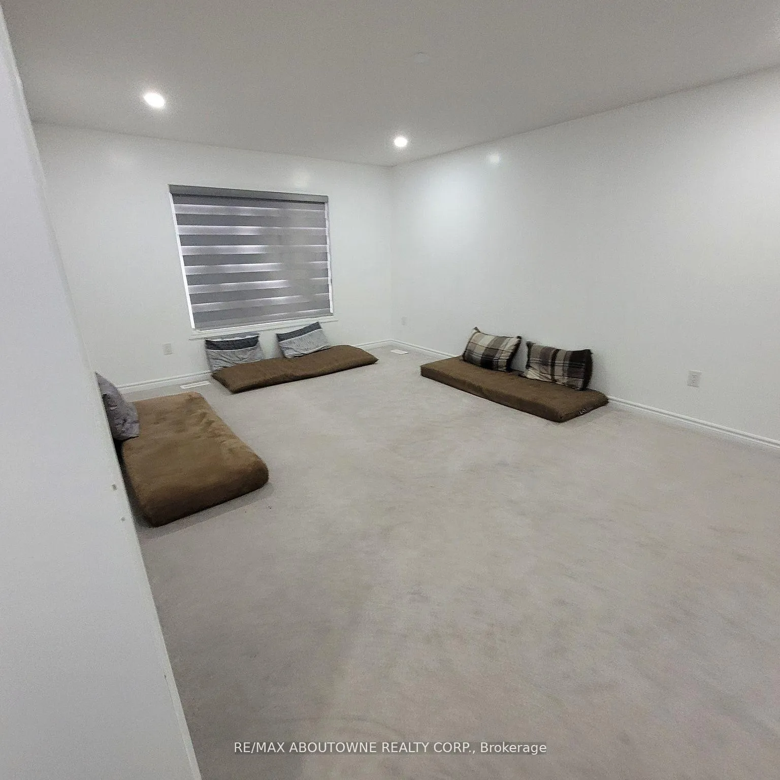 Photo 1 of 973 Logan Drive, Milton, Cobban — HOMEH