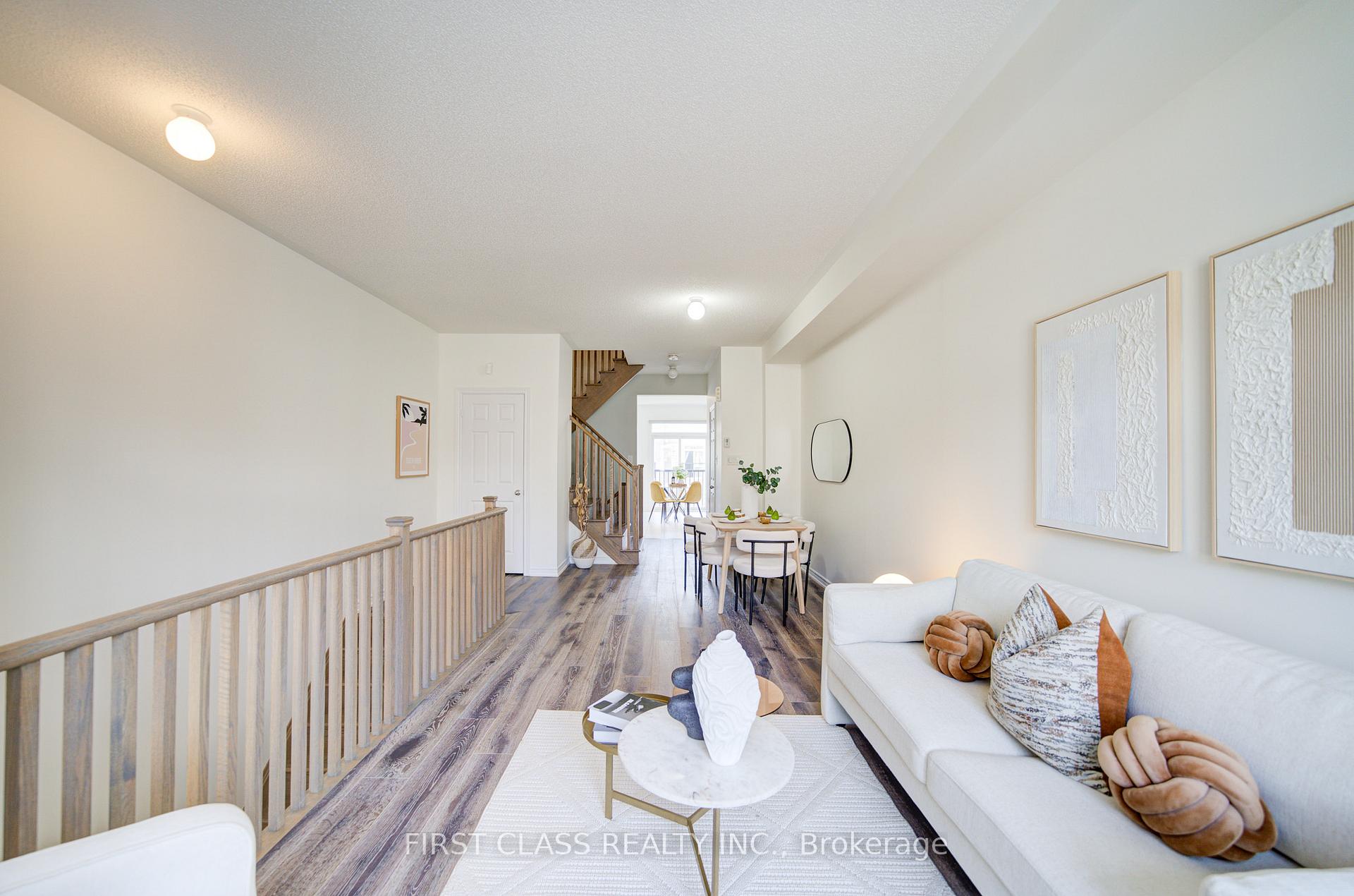 Photo 10 of 118 Dundas Way, Markham, Greensborough — HOMEH