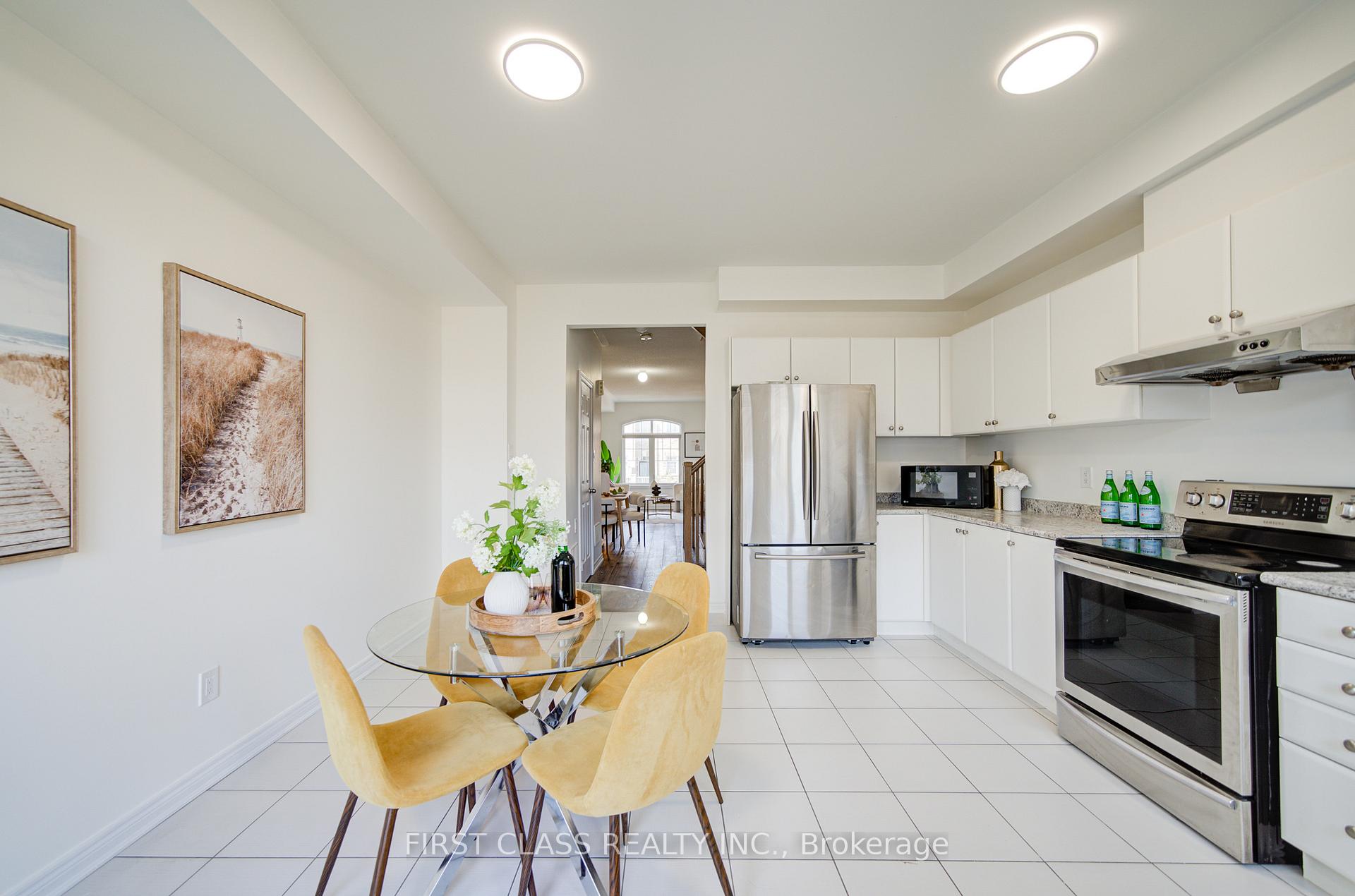 Photo 18 of 118 Dundas Way, Markham, Greensborough — HOMEH