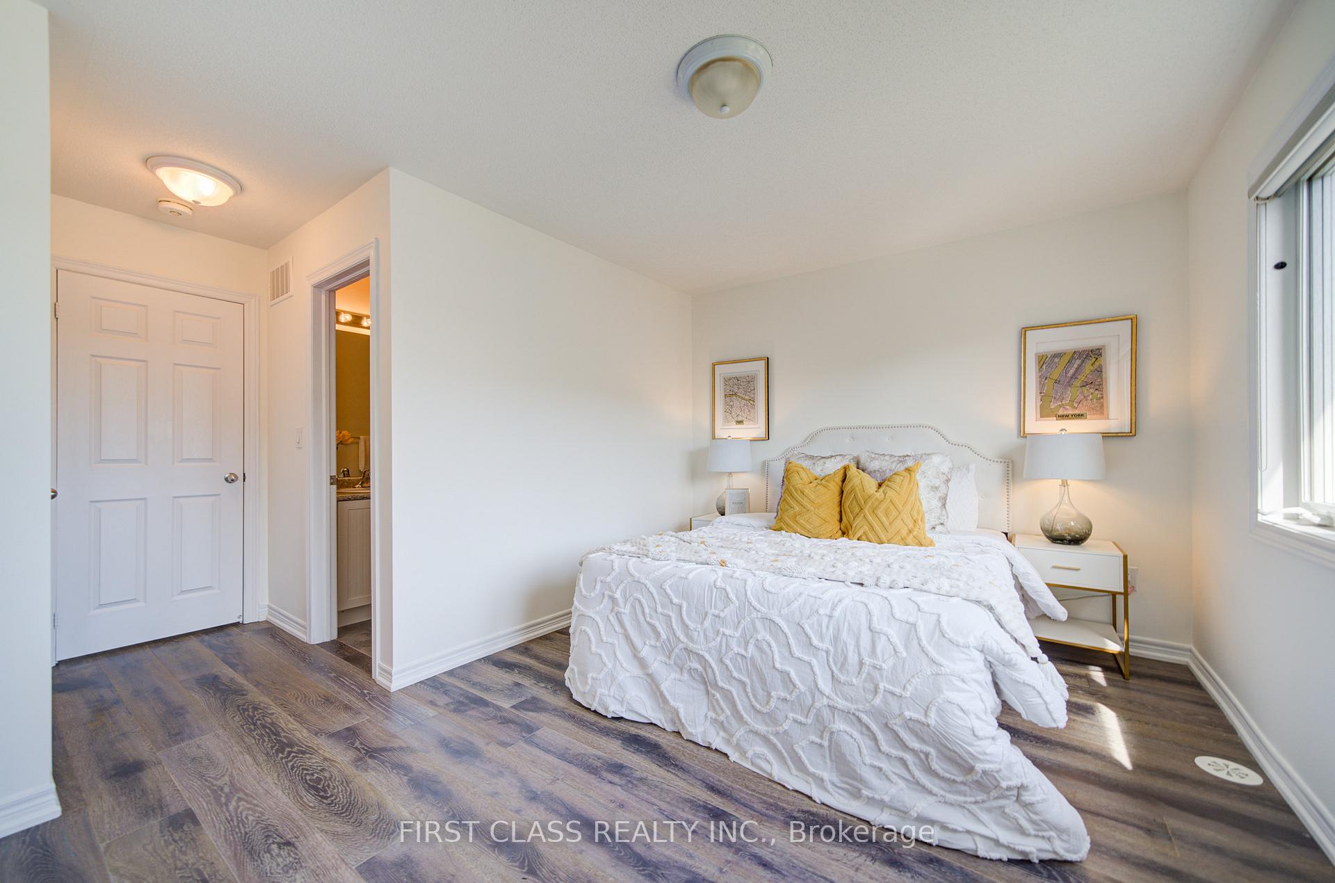 Photo 23 of 118 Dundas Way, Markham, Greensborough — HOMEH