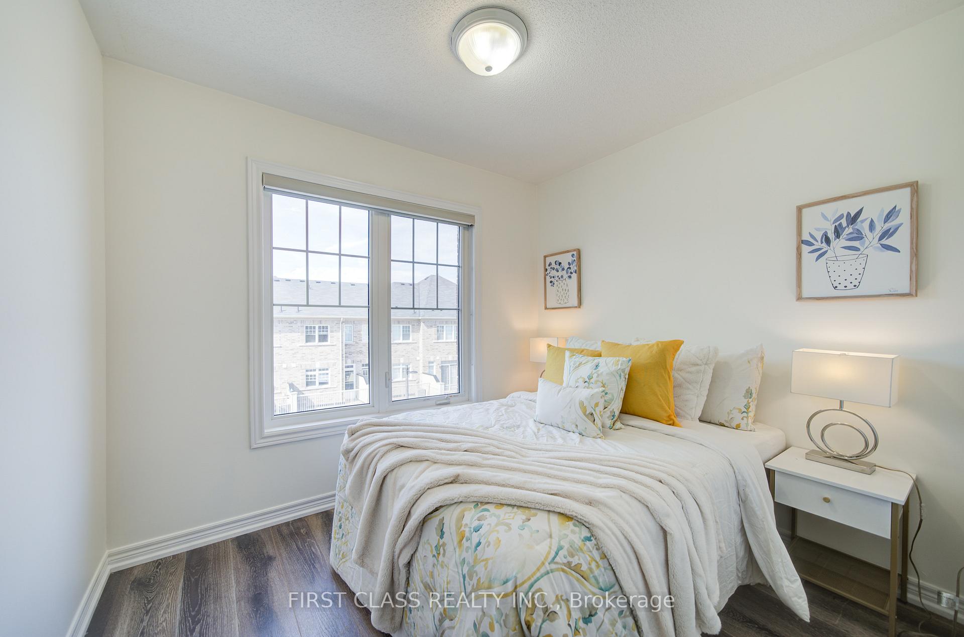 Photo 28 of 118 Dundas Way, Markham, Greensborough — HOMEH
