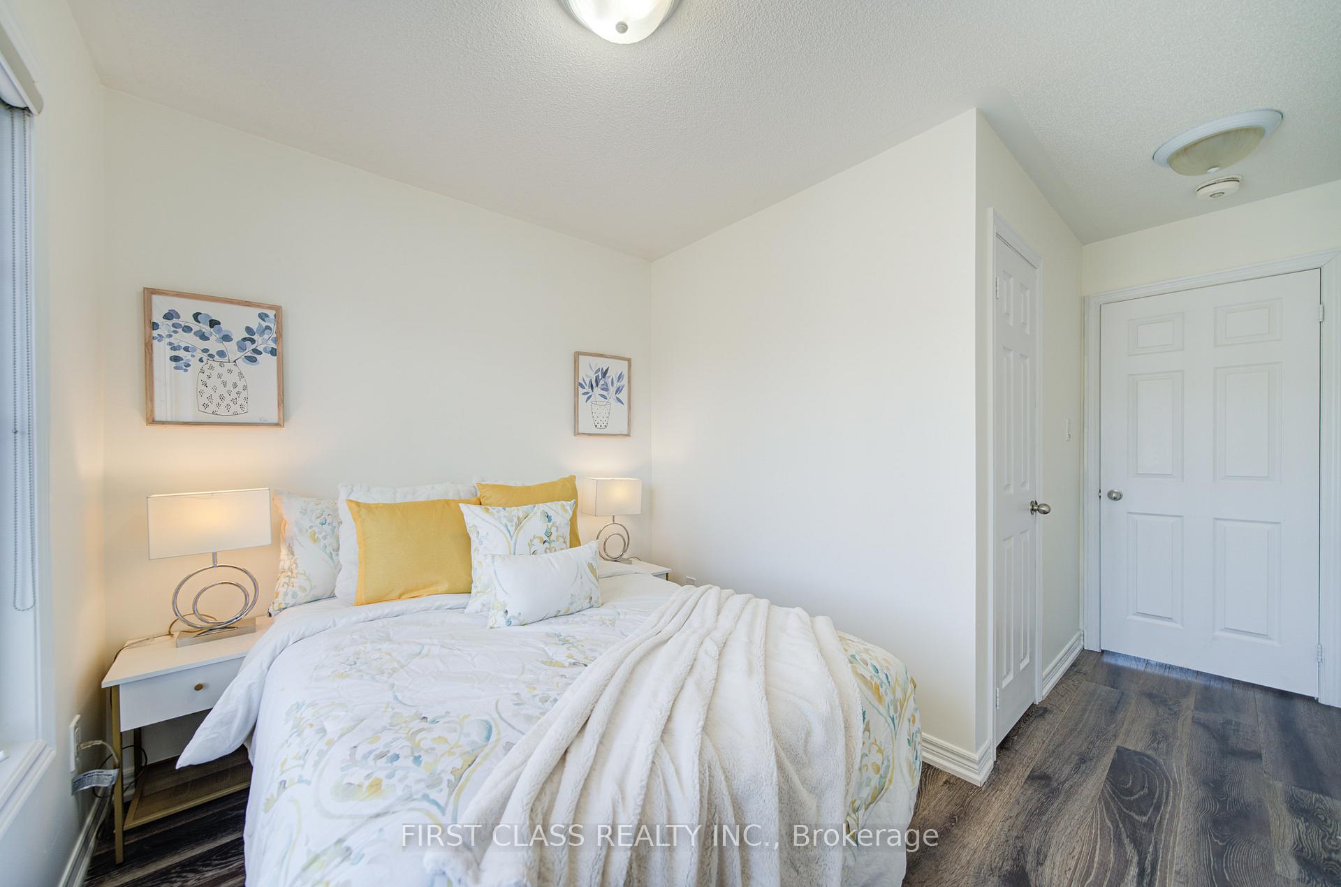 Photo 29 of 118 Dundas Way, Markham, Greensborough — HOMEH