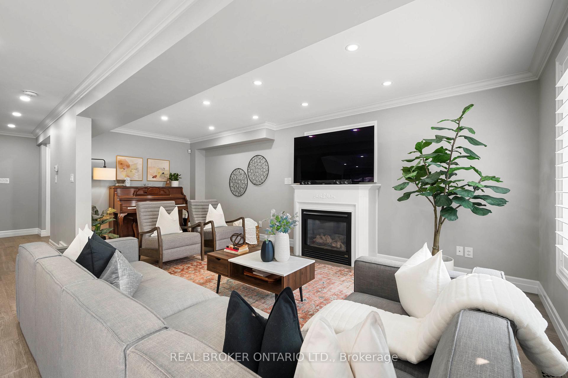 Photo 16 of 331 Hidden Creek Drive, Kitchener — HOMEH