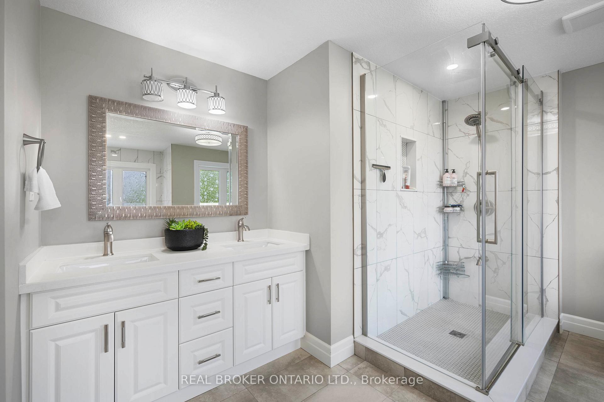 Photo 23 of 331 Hidden Creek Drive, Kitchener — HOMEH