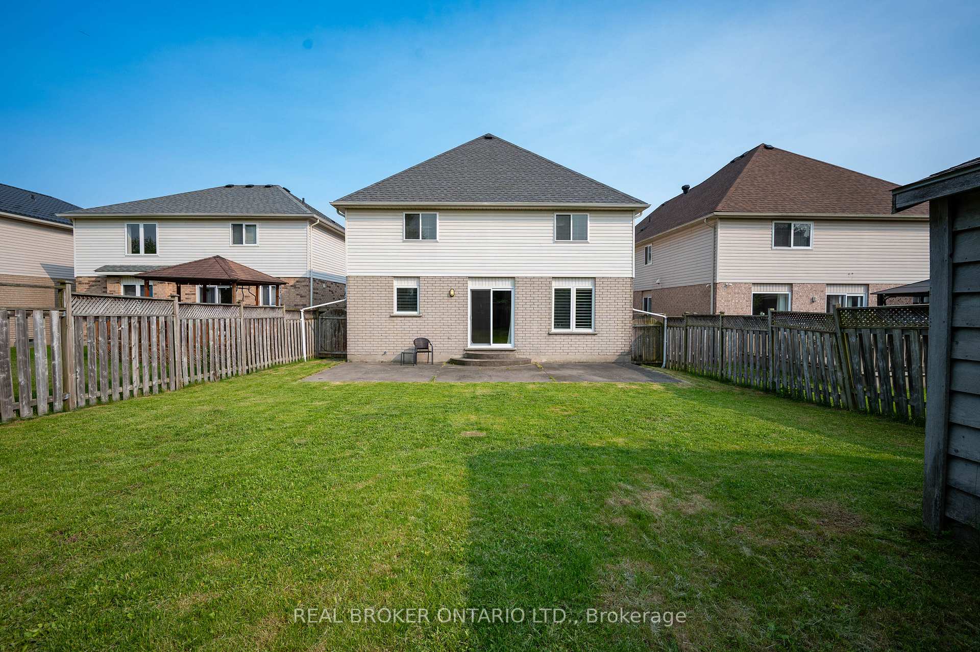 Photo 40 of 331 Hidden Creek Drive, Kitchener — HOMEH