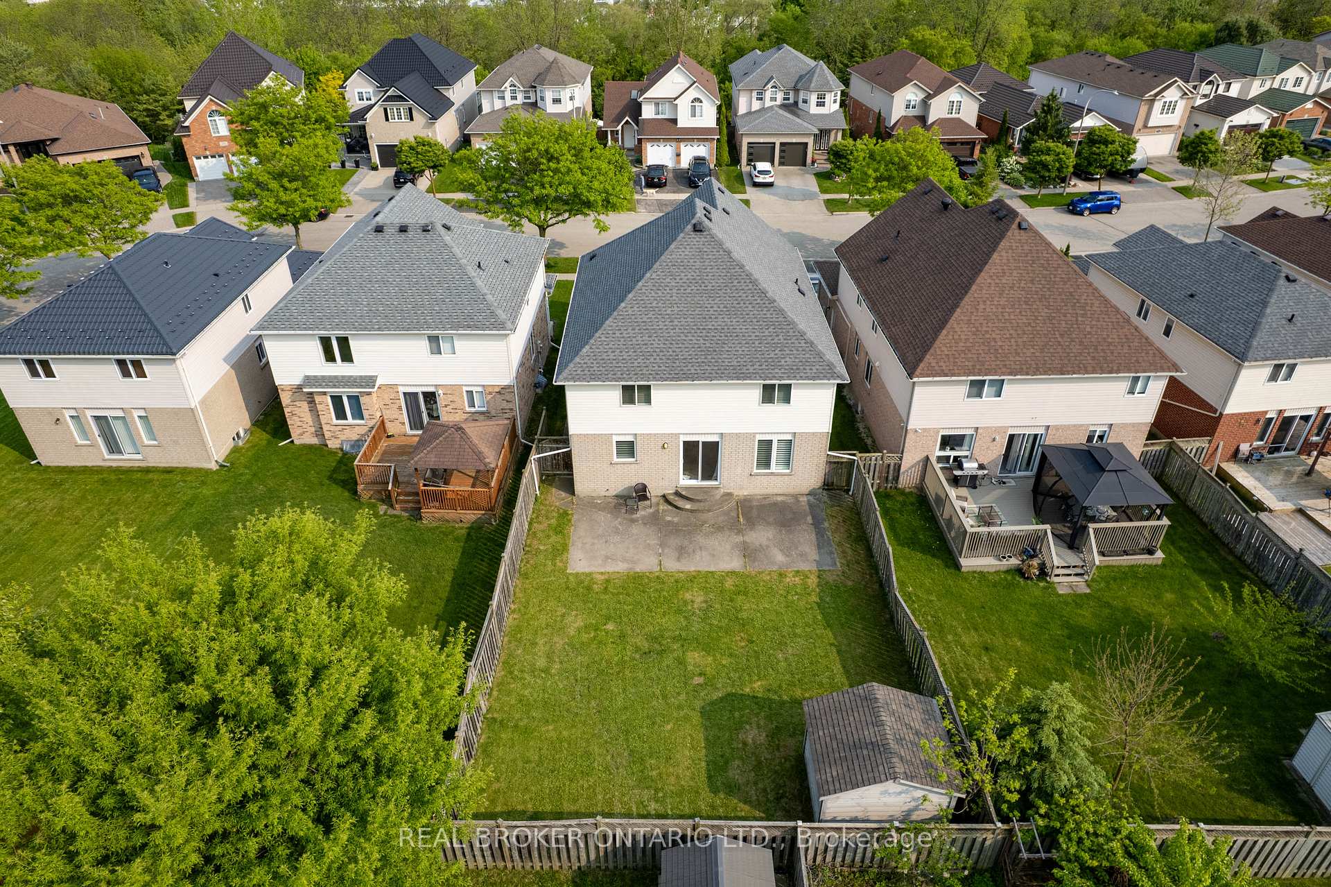 Photo 42 of 331 Hidden Creek Drive, Kitchener — HOMEH
