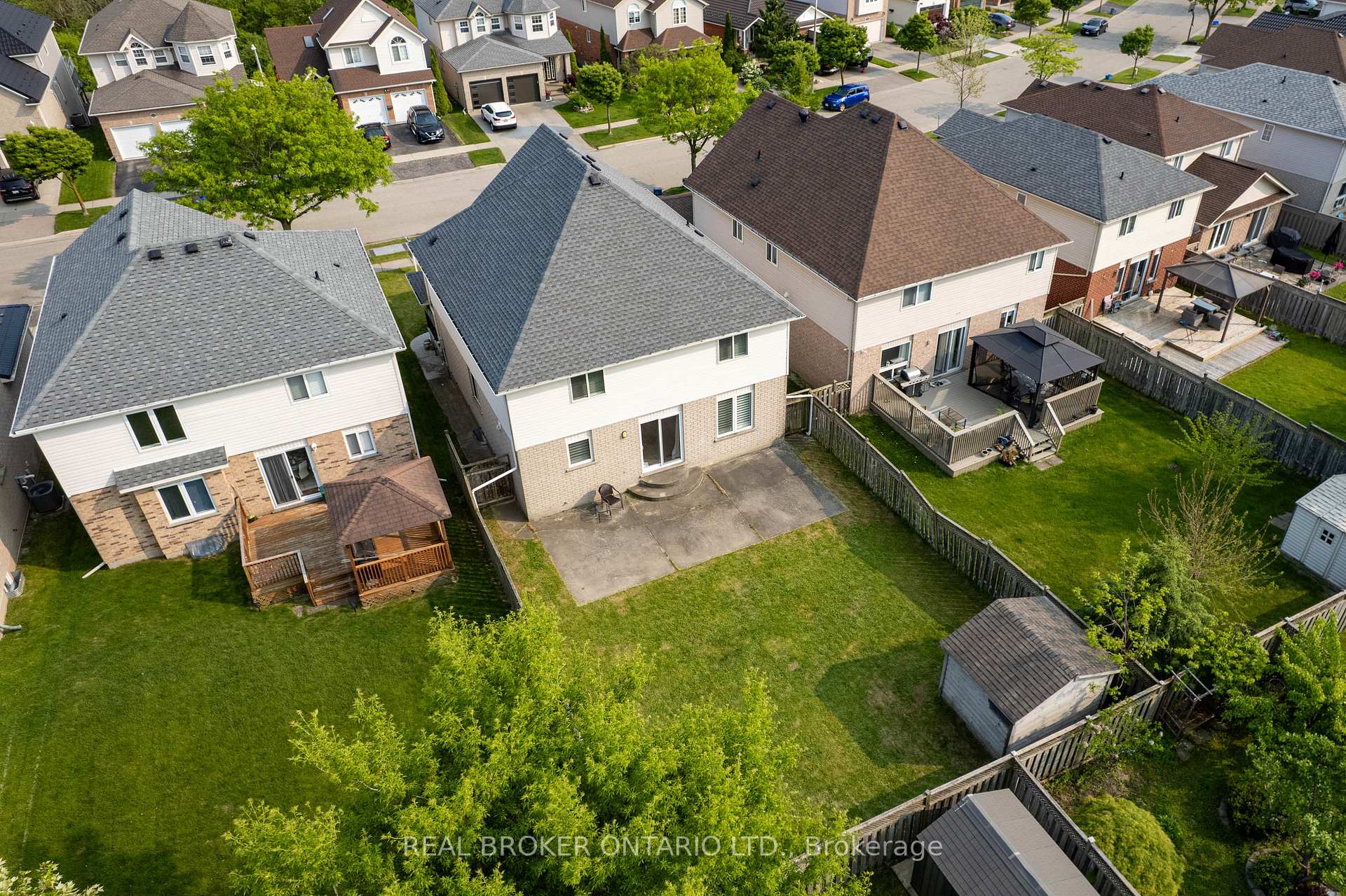 Photo 43 of 331 Hidden Creek Drive, Kitchener — HOMEH