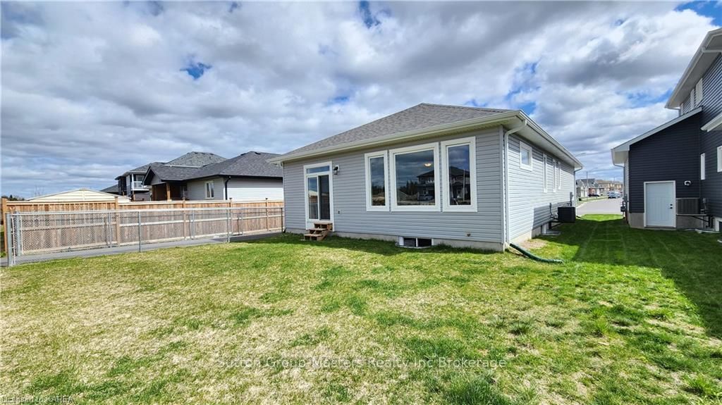 Photo 37 of 80 Potter Drive, Loyalist, Odessa — HOMEH