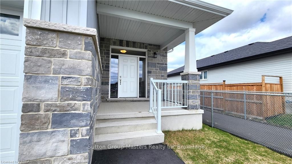 Photo 4 of 80 Potter Drive, Loyalist, Odessa — HOMEH