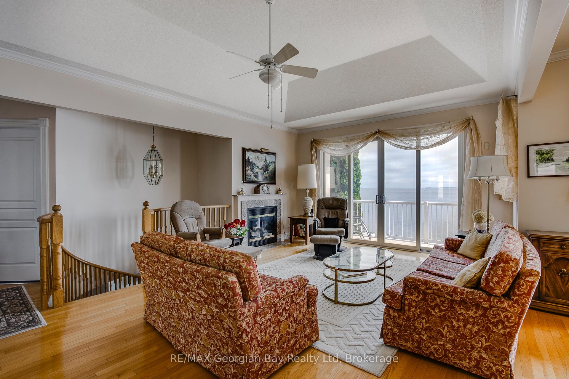 Photo 8 of 487 Aberdeen Boulevard, Midland — HOMEH