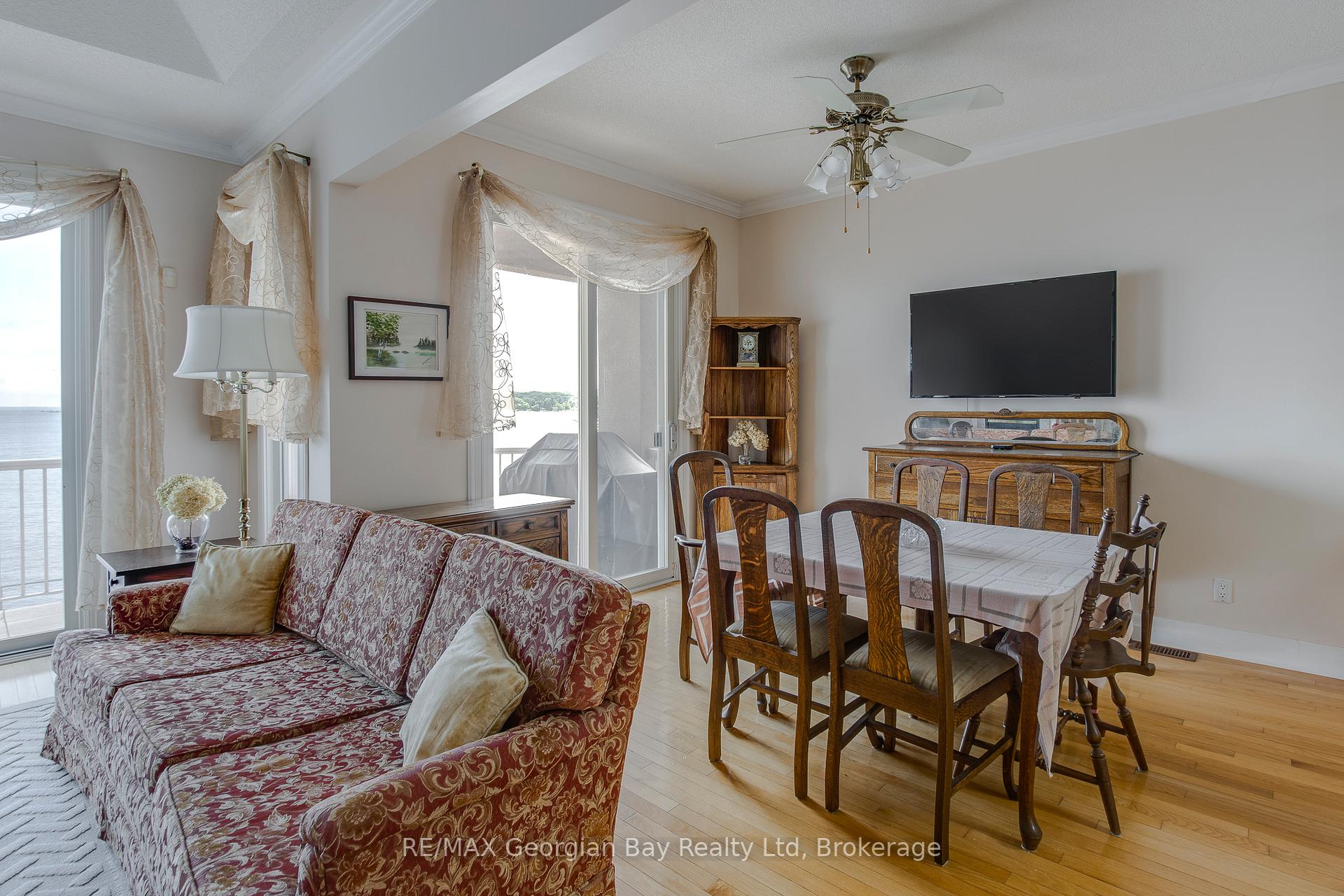 Photo 11 of 487 Aberdeen Boulevard, Midland — HOMEH