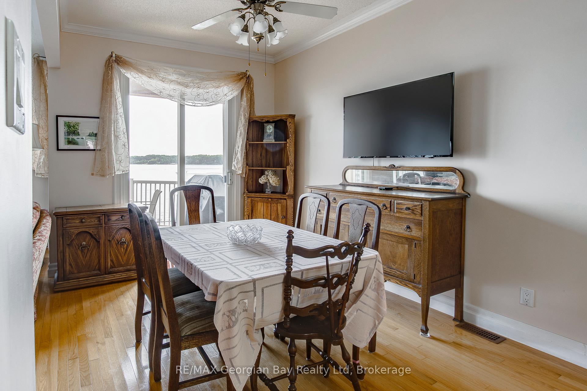 Photo 13 of 487 Aberdeen Boulevard, Midland — HOMEH