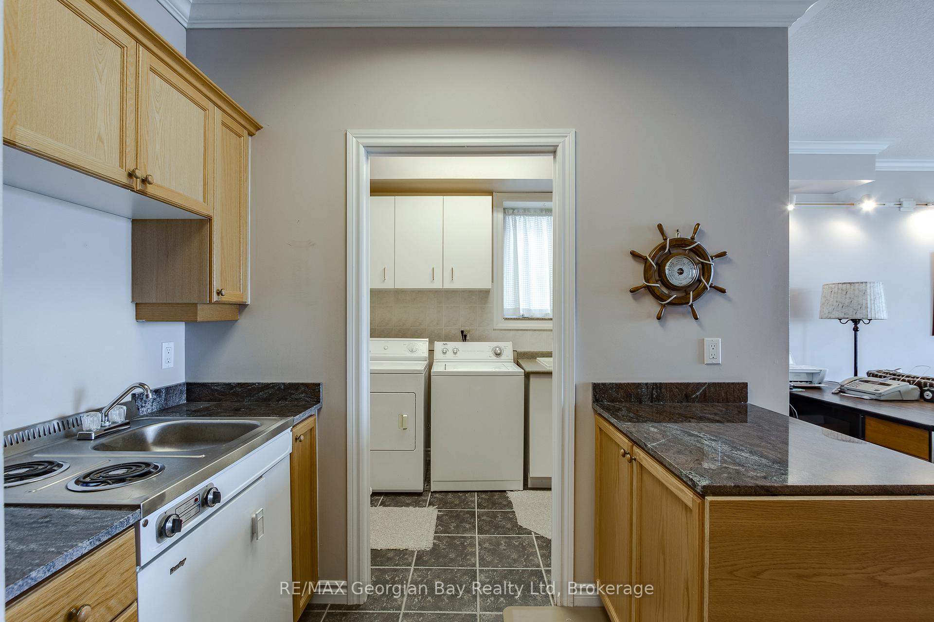 Photo 33 of 487 Aberdeen Boulevard, Midland — HOMEH