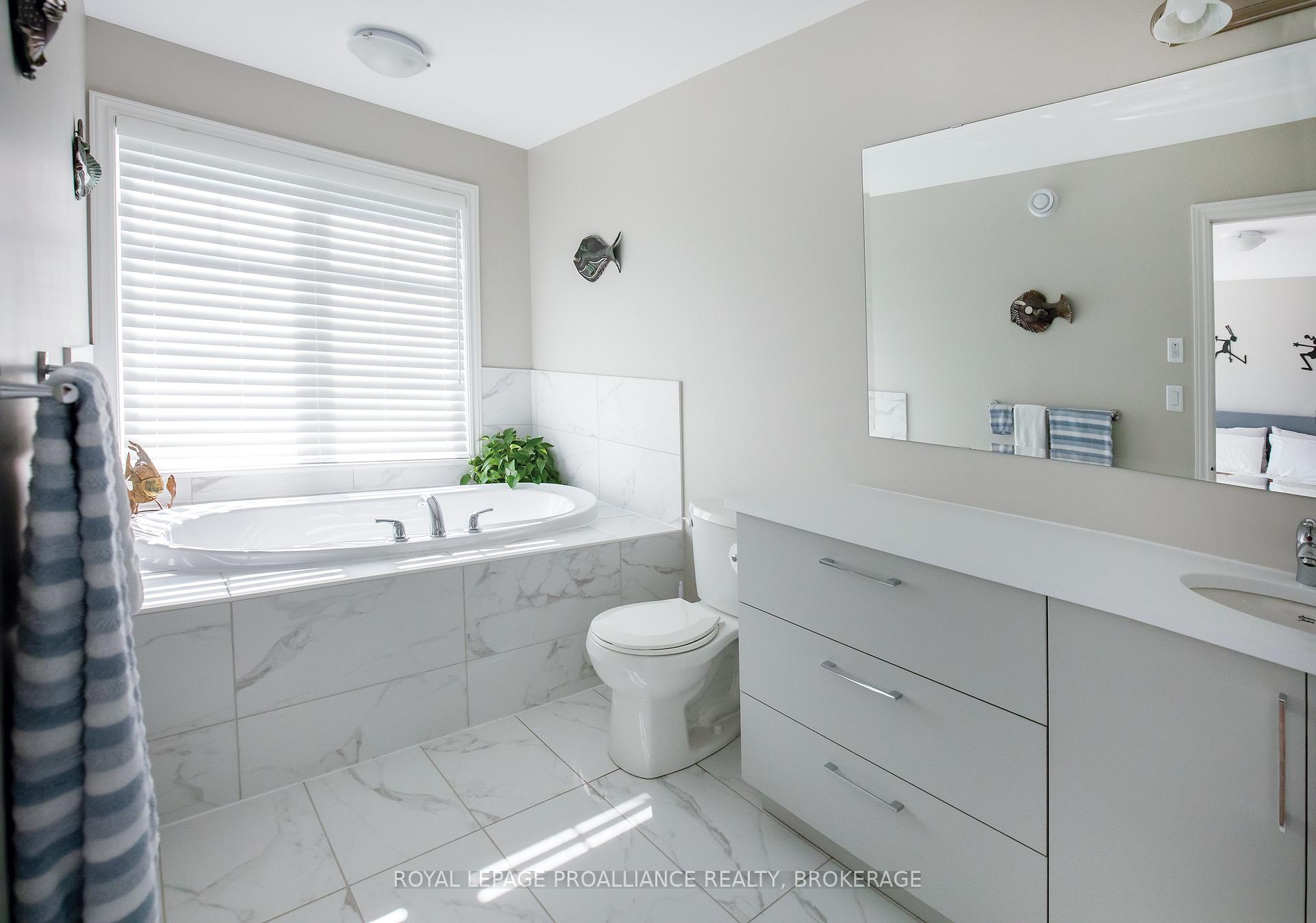 Photo 15 of 1390 Demers Avenue, Kingston, East Gardiners Rd — HOMEH