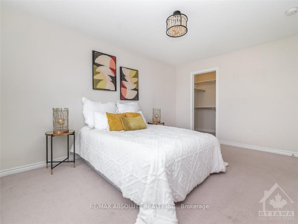 Photo 13 of 558 Foxlight Crescent, Ottawa, Kanata - Emerald Meadows/Trailwest — HOMEH