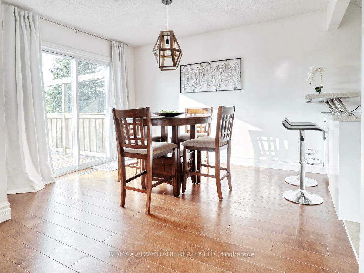 Photo 7 of 38 Claycroft Crescent, Kitchener — HOMEH