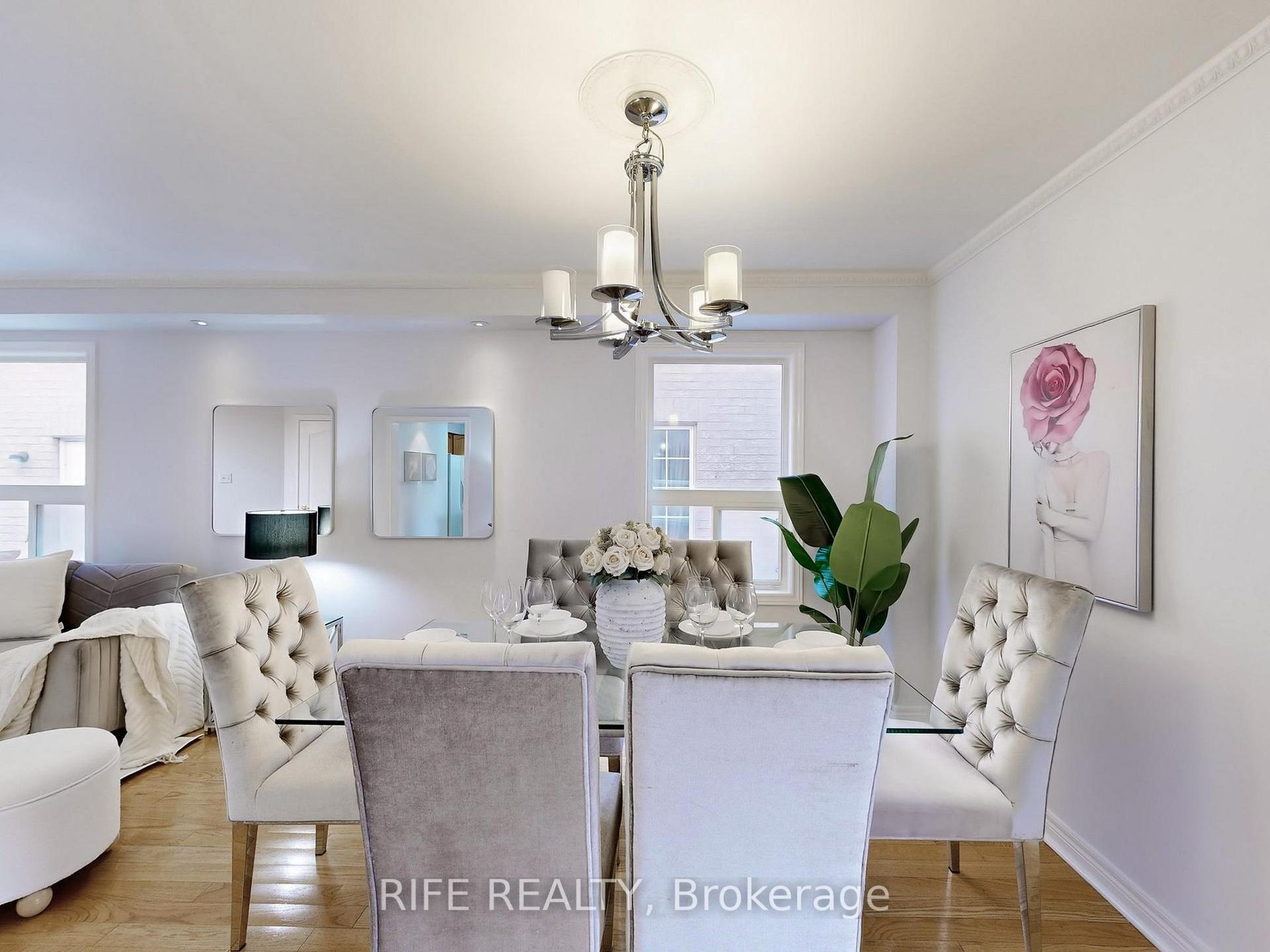 Photo 7 of 111 Cynthia Jean Street, Markham, Berczy — HOMEH