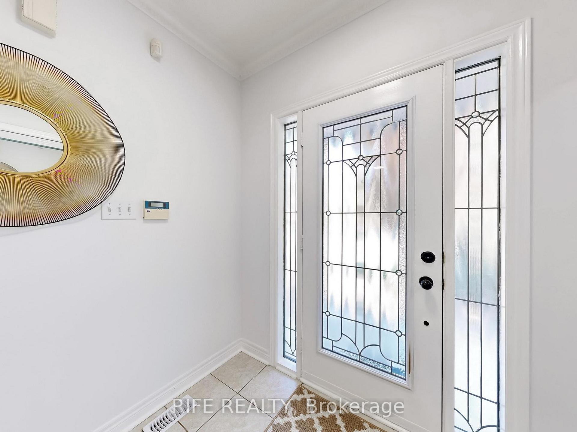 Photo 21 of 111 Cynthia Jean Street, Markham, Berczy — HOMEH
