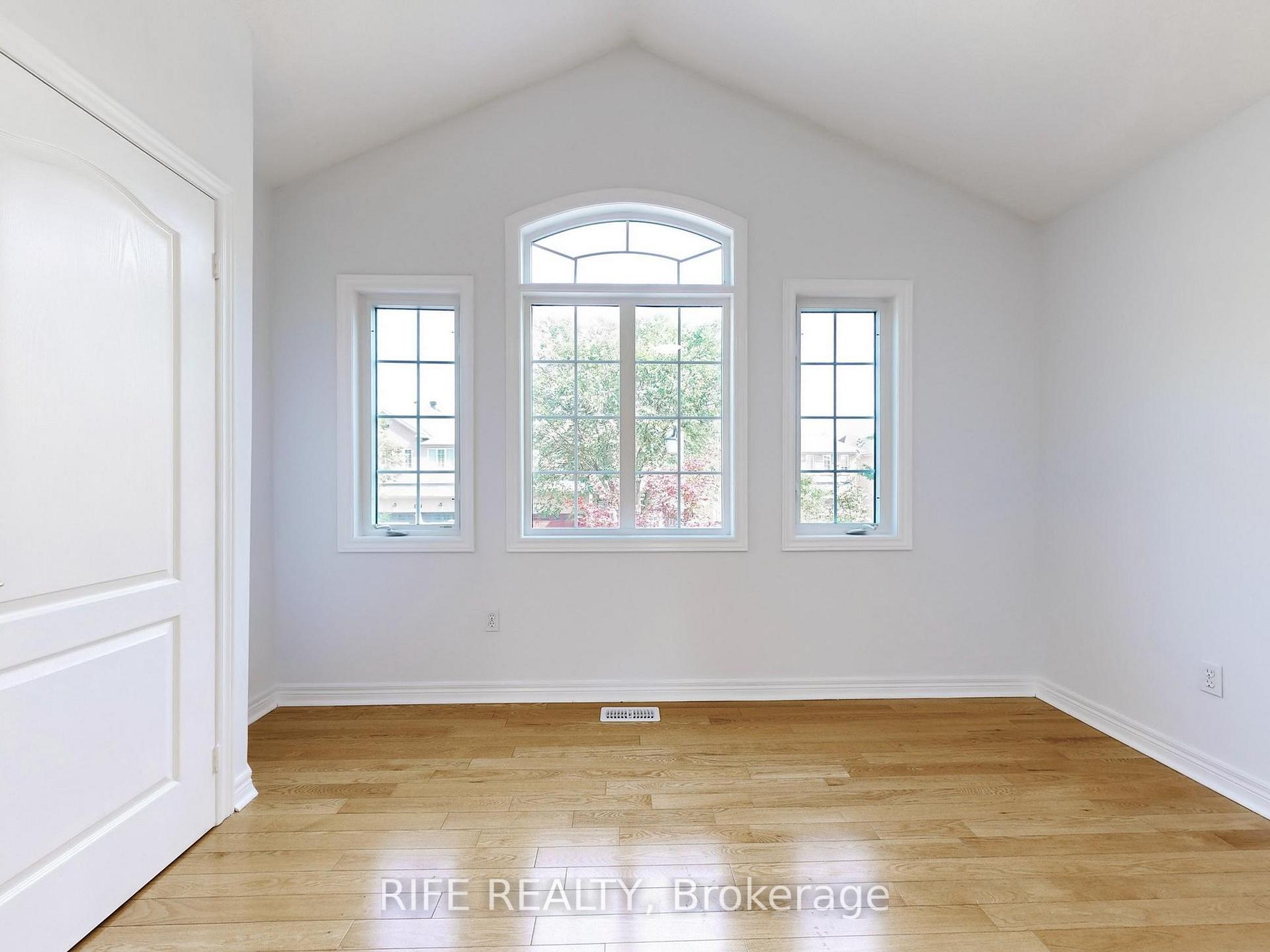 Photo 30 of 111 Cynthia Jean Street, Markham, Berczy — HOMEH
