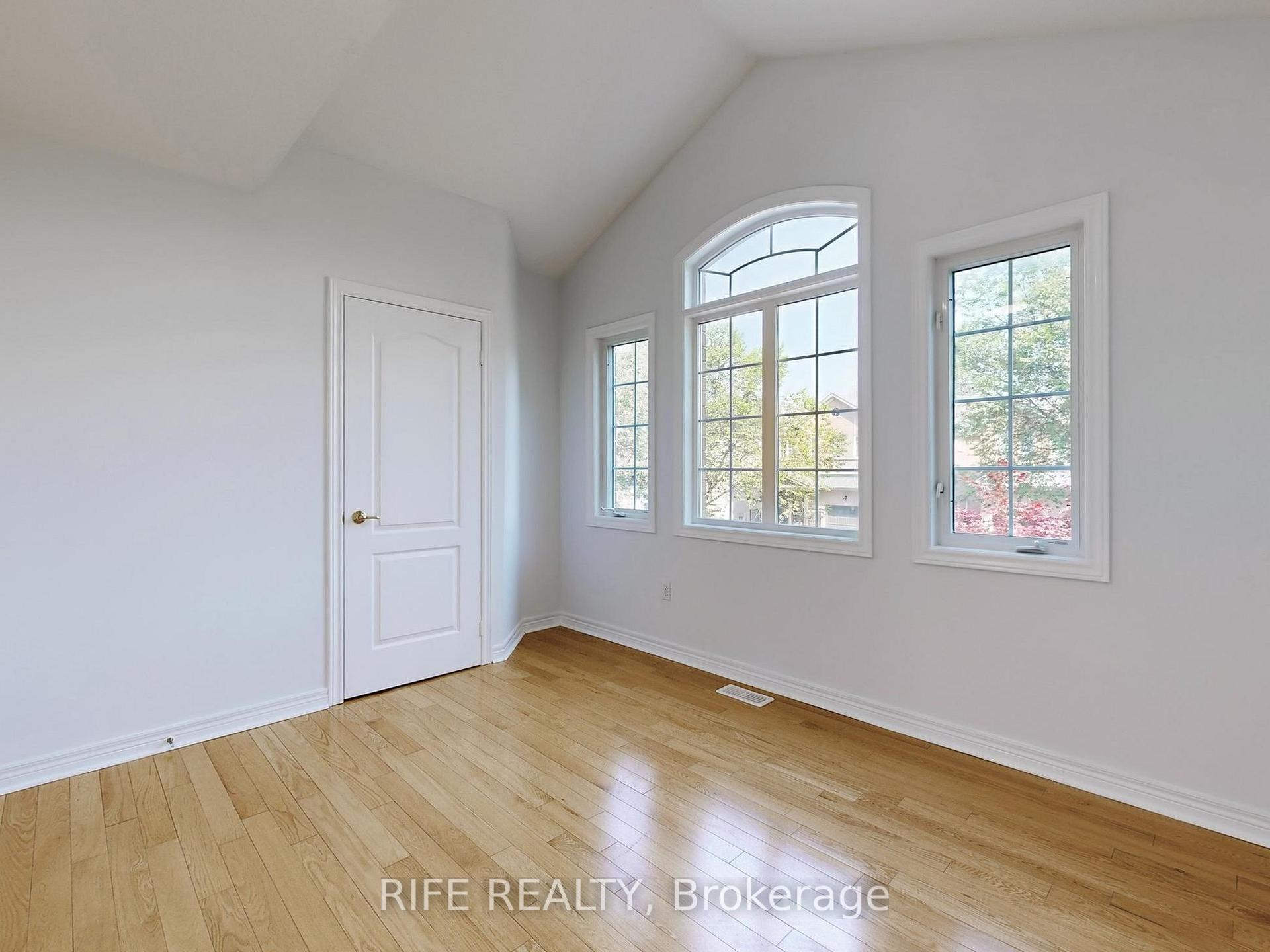 Photo 31 of 111 Cynthia Jean Street, Markham, Berczy — HOMEH
