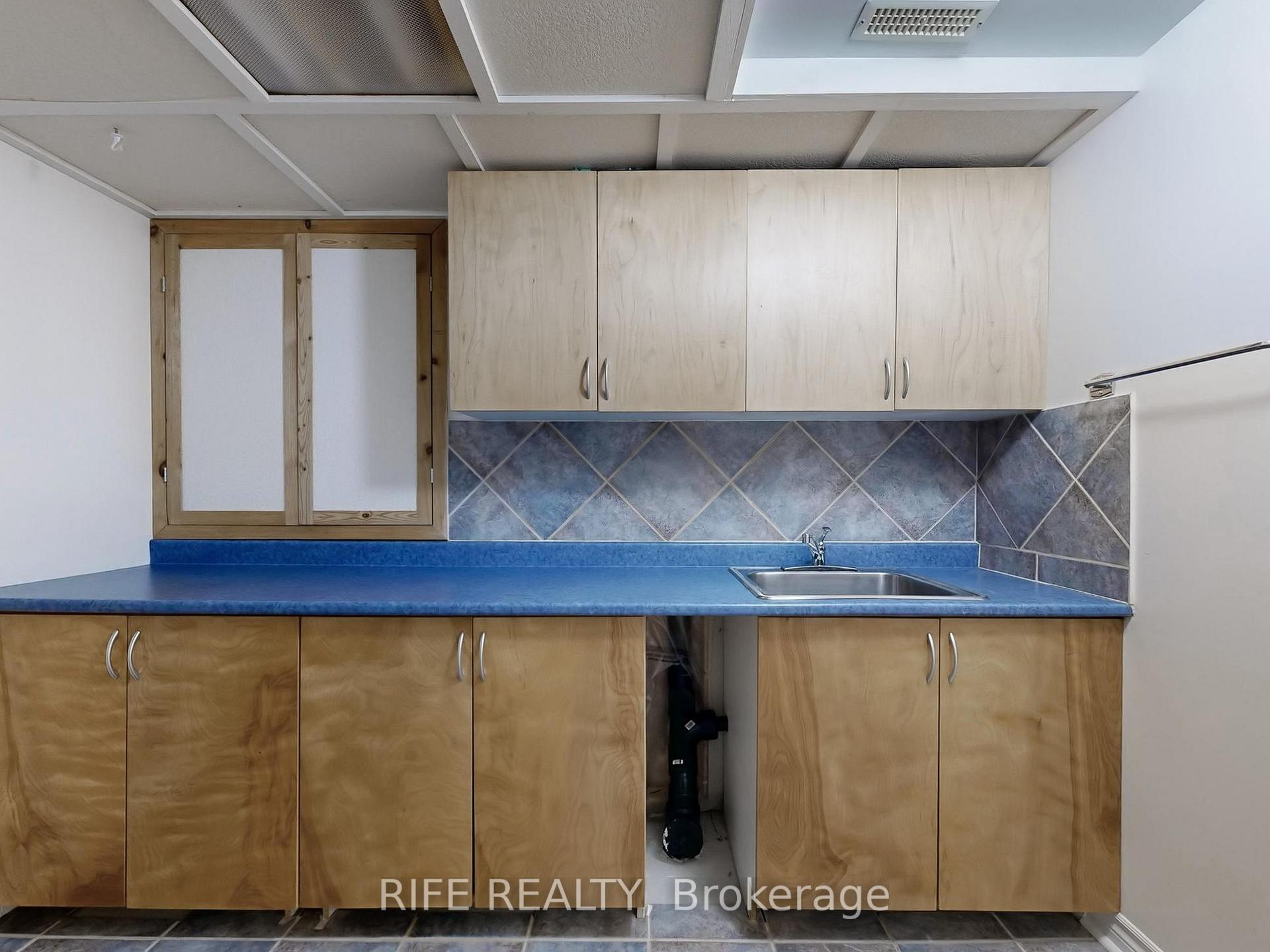 Photo 41 of 111 Cynthia Jean Street, Markham, Berczy — HOMEH