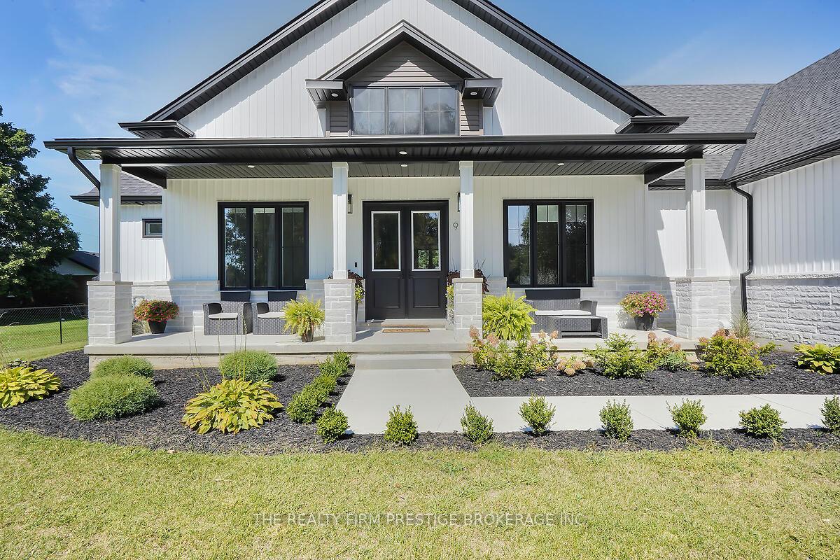 Photo 2 of 97 Simcoe Avenue, Middlesex Centre, Komoka — HOMEH