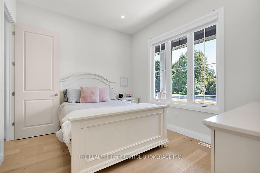 Photo 22 of 97 Simcoe Avenue, Middlesex Centre, Komoka — HOMEH