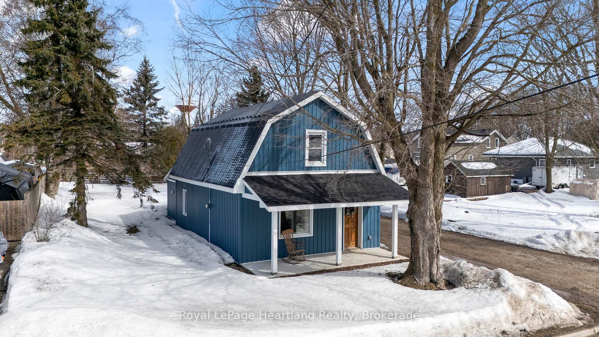 Photo 28 of 415 Temple Street, Minto — HOMEH